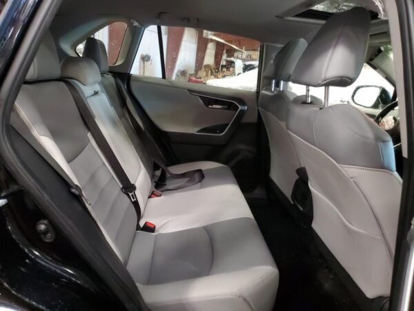 2021 TOYOTA RAV4 LIMITED - Image 12