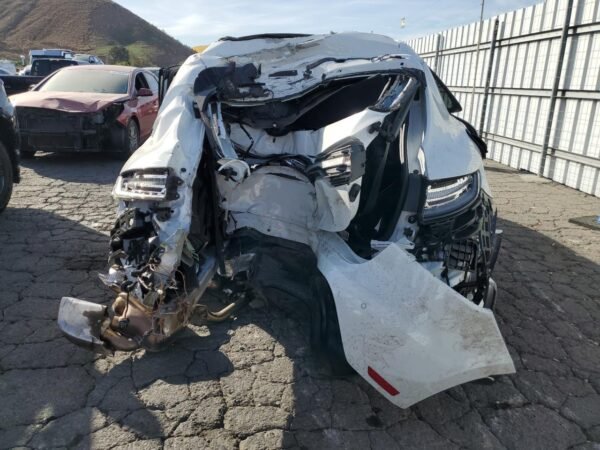 2024 PORSCHE MACAN BASE - Image 7