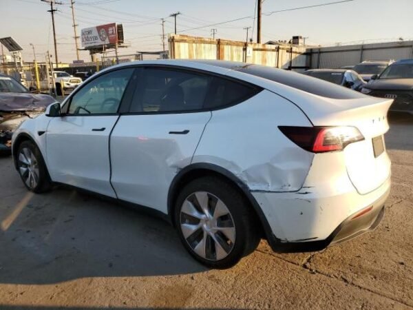 2021 TESLA MODEL Y - Image 3