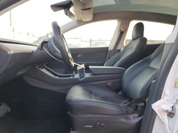 2021 TESLA MODEL Y - Image 8