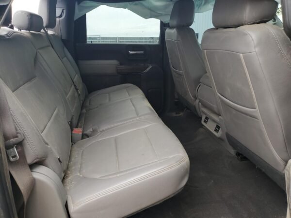 2021 GMC SIERRA K2500 SLE - Image 11