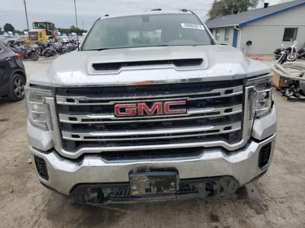 2021 GMC SIERRA K2500 SLE - Image 6