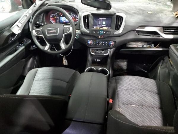 2023 GMC TERRAIN SLE - Image 9
