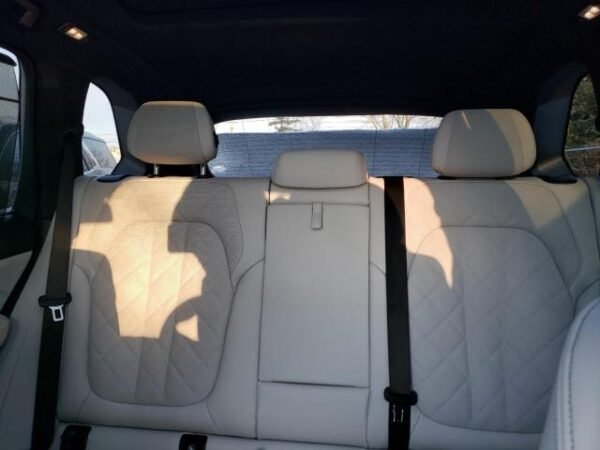 2025 BMW X5 M60I - Image 11