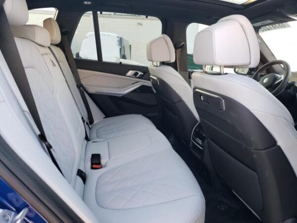 2025 BMW X5 M60I - Image 12
