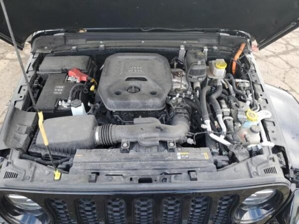 2022 JEEP WRANGLER UNLIMITED SAHARA 4XE - Image 13