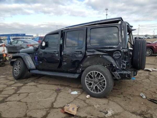2022 JEEP WRANGLER UNLIMITED SAHARA 4XE - Image 3