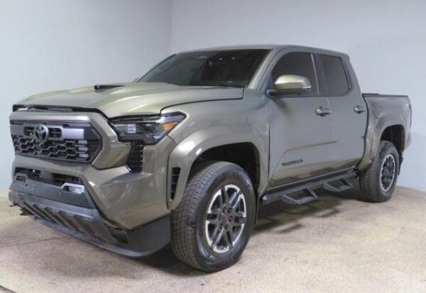 2024 TOYOTA TACOMA DOUBLE CAB - Image 3