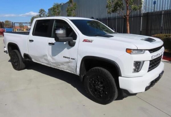 2022 CHEVROLET SILVERADO K2500 HEAVY DUTY LT - Image 2