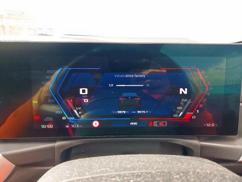 BMW M4 COMPETITION PETROL AUTOMATIC - Image 10