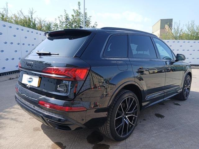 AUDI Q7 S LINE 55 TFSI MHEV QU PETROL AUTOMATIC SUNROOF
