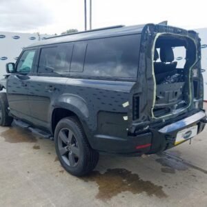 LAND ROVER DEFENDER X-DYNAMIC SE D M DIESEL AUTOMATIC SUNROOF