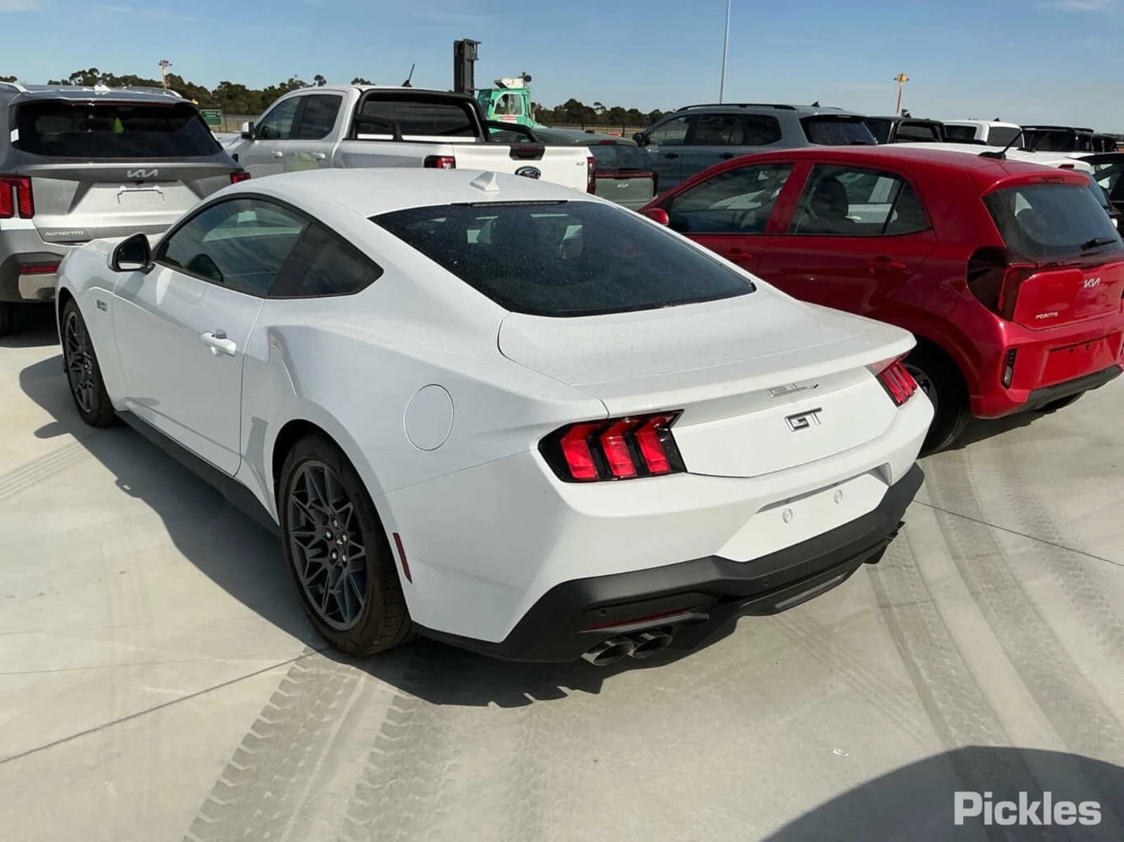 FORD MUSTANG GT FASTBACK 5.0i Petrol AUTOMATIC - Image 4
